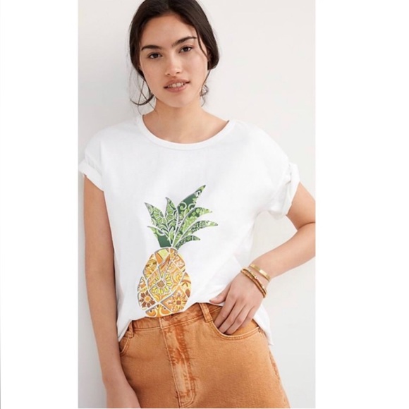 FARM Rio Tops - Farm Rio Anthropologie Pineapple Graphic T-Shirt Women Medium
